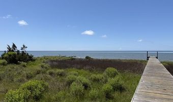 448 Seashore Dr, Atlantic, NC 28511