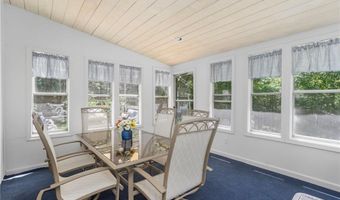 230 Austin Farm Rd, Exeter, RI 02822