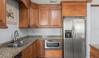 918 W SMITH St, Orlando, FL 32804