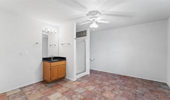 44 Devizis Dr, Bella Vista, AR 72714