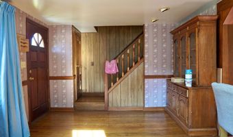 382 Quinn St, Naugatuck, CT 06770