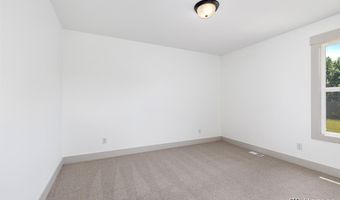 8284 Kettle Oak Dr, Alto, MI 49302