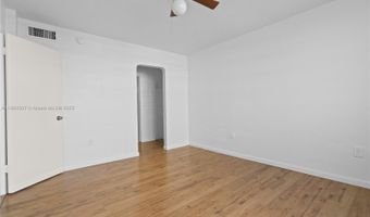 3030 Marcos Dr T-412, Aventura, FL 33160