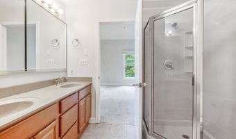 9700 WHITLEY PARK Pl #TH-19, Bethesda, MD 20814