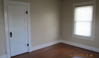 102 E 12th St, Atlantic, IA 50022