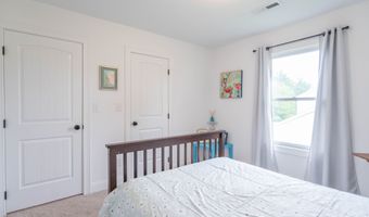 1417 Layton Rd, Anderson, IN 46011