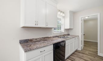 16304 Waycross Dr, Biloxi, MS 39532