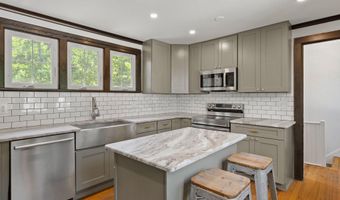 1952 CANTERBURY Rd, Abington, PA 19001
