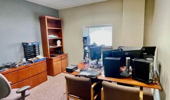 108 110 N Main St, Austin, MN 55912
