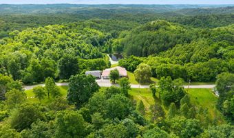 736 Caudill Rd, Beattyville, KY 41311