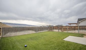6015 Overlook Way, Mills, WY 82604
