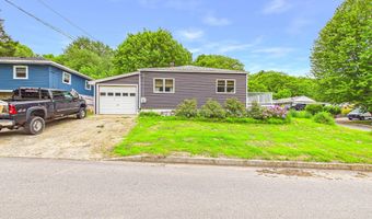 38 Mary Carroll St, Auburn, ME 04210