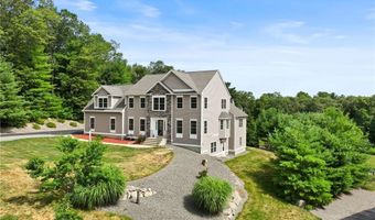14 Longbrook Dr, Cumberland, RI 02864