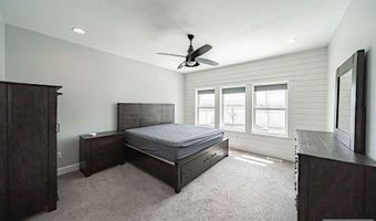 2868 Spring Gulch Dr, Ammon, ID 83406
