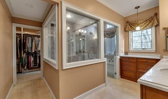 5140 Turtle Point Dr, Ann Arbor, MI 48105