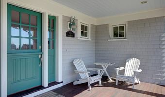 140 Tuckerman Ave, Middletown, RI 02842