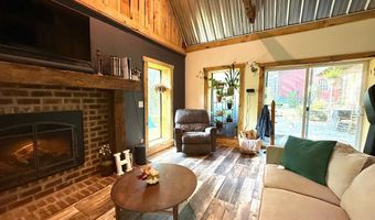 918 N Harv Wright Rd, Bloomfield, IN 47424