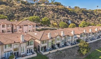 528 San Andres Dr, Solana Beach, CA 92075