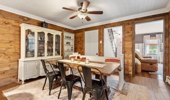 15 Chapel St, Ashburnham, MA 01430