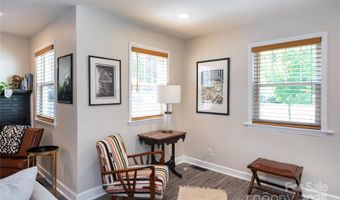 3307 Draper Ave, Charlotte, NC 28205