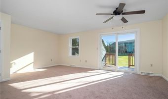 200 Heroux Blvd 606, Cumberland, RI 02864