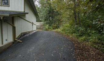 22688 McManus Dr, Chugiak, AK 99567