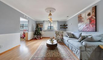 600 Vine Cir, Bay St. Louis, MS 39520