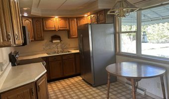 1068 Hinckley Blvd, Alpena, MI 49707