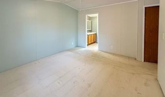 416 Raisin River Dr, Adrian, MI 49221