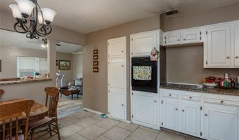 417 Rolling Hills Dr, Aledo, TX 76008