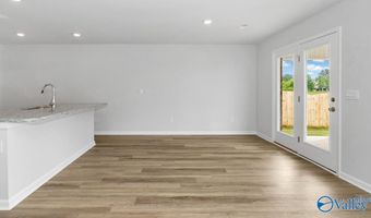 134 Ivy Park Cir, Albertville, AL 35950