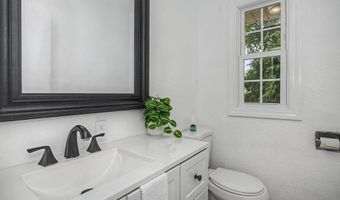 5779 Arrasmith Trl, Ames, IA 50010