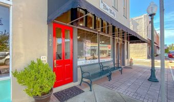 302 C Water St, Bainbridge, GA 39817