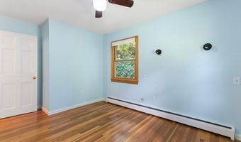 138 Wantastiquet Dr, Brattleboro, VT 05301