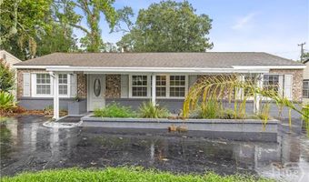 2206 N Fernwood Dr, Savannah, GA 31404