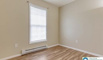 1842 Glacier Dr, Tunkhannock, PA 18610