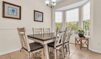 4 Faulkners Pl, Barnegat, NJ 08005