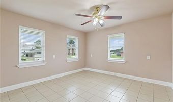 401 LLAMA Dr, Arabi, LA 70032