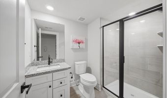 321 Crest Ln, Adams Twp., PA 16046