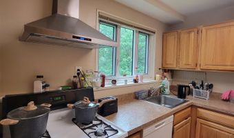 10407 MONTROSE Ave 201, Bethesda, MD 20814