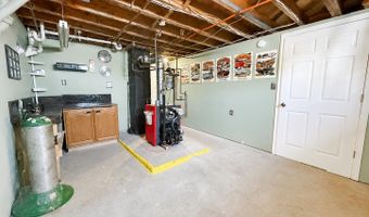 576 Hillside Ave, Berlin, NH 03570