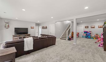 1040 W Trace Pl, Polk City, IA 50226