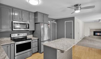 802 APPLE Dr, Reading, PA 19610