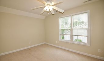 129 Lori Ln, Aberdeen, NC 28315