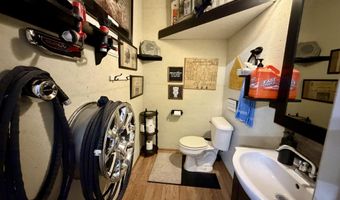 1011 Pembrooke Dr, Bardstown, KY 40004