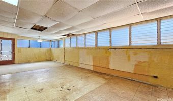 1058 Puolo Dr, Honolulu, HI 96818