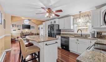 65 Baldwin Rd, Billerica, MA 01821