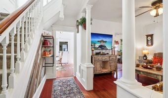 2 CRESTON Ave, Audubon, NJ 08106