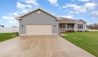 224 Crystal Ct, Alma, MI 48801