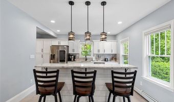 70 Tucker Ave, Cranston, RI 02905